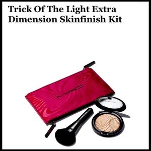 Mac holiday highlighter kit